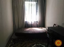 Сдам 2-комнатную квартиру с ремонтом на ул Канатной угол Семинарской.