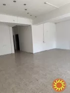 ФАСАДНОЕ помещение 90кв.м. на Нежинской,р-н Нового рынка.ЦЕНА СНИЖЕНА!