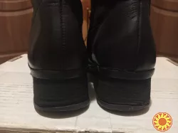 Жіночі гарні чоботи,ботинки, демісезон,б/в,розмір 37.5-38