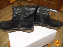 Жіночі чоботи якісні, б/в,демісезон,розмір 38.5-39.