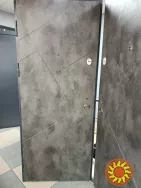 Вхідні двері. Розпродаж складу.