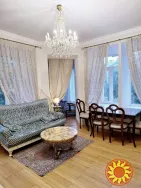 Сдам просторную 3-ком.квартиру с ремонтом в центре на ул.Базарной.