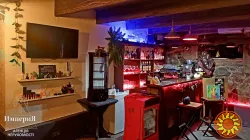 Фасадное помещение 73 квадрата в Центре.