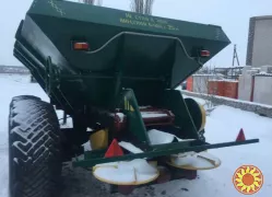 Розкидач МВУ-12 (РУМ-12) розкидач мінеральних добрив