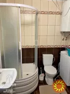 Двухэтажный дом с ремонтом и коммуникациями в Гайке.