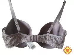 Красивый гладкий лиф-бюстгальтер Calvin Klein р. 75Е/34DD
