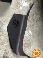 Бу накладка стойки Mercedes W168 A1686900206, 1686900206, передней правой нижняя часть.