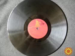 Пластинка патефонная Клавдия Шульженко"В вагоне поезда.О любви не гов"