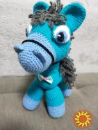 Кінь м'яка іграшка в'язана крючком ручна робота