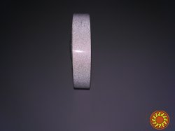 Лента Светоотражающая самоклеющаяся Белая ближе к серебру