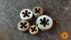 Набор плашек (лерок) G5/8,K1/4,R1/8,Кр12,0х2,54 СССР