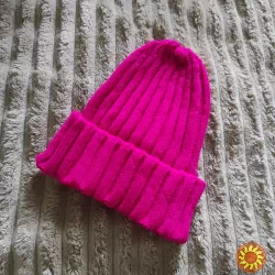 Трендова шапка