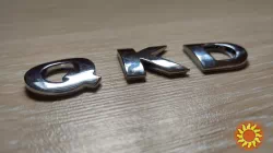 Металлические буквы Q .K .D на кузов авто не ржавеют