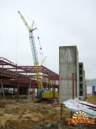 Аренда гусеничных кранов МКГ-25БР Киев.