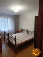 Сдам 3-ком.квартиру на Небесной Сотни в районе СИТИ-центра.