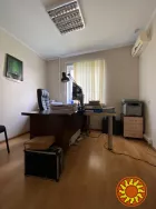 БЕЗ%, продам офіс 34м2, Василя Стуса 35/37, 7хв пішки метро Академмістечко або Житомирська