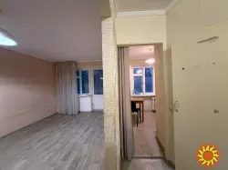 Продам 3-ком квартиру возле парка Марка Твена на Героев Крут.