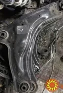 Бу рычаг передней подвески Renault Laguna 2, 8200452715, 545016805R левый.